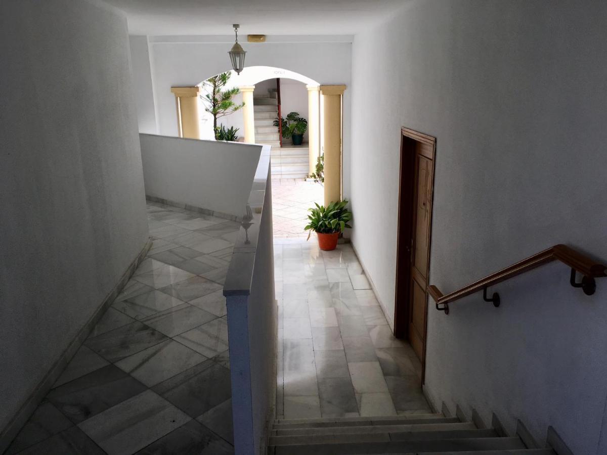 Apartamento La Estacion Jerez de la Frontera Exteriör bild